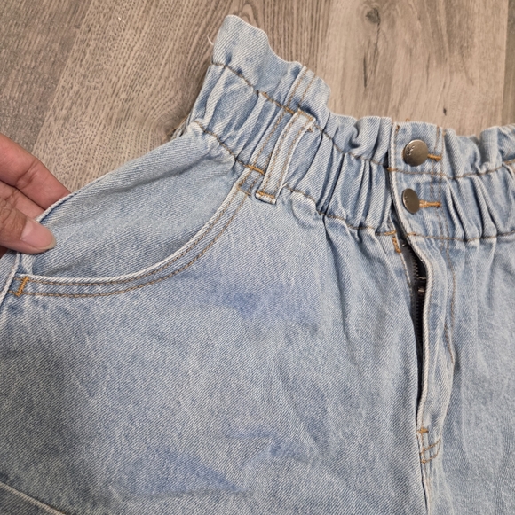 House of Harlow 1960 100% Cotton Light Wash Denim Shorts | High Waist Casual - Picture 5 of 7